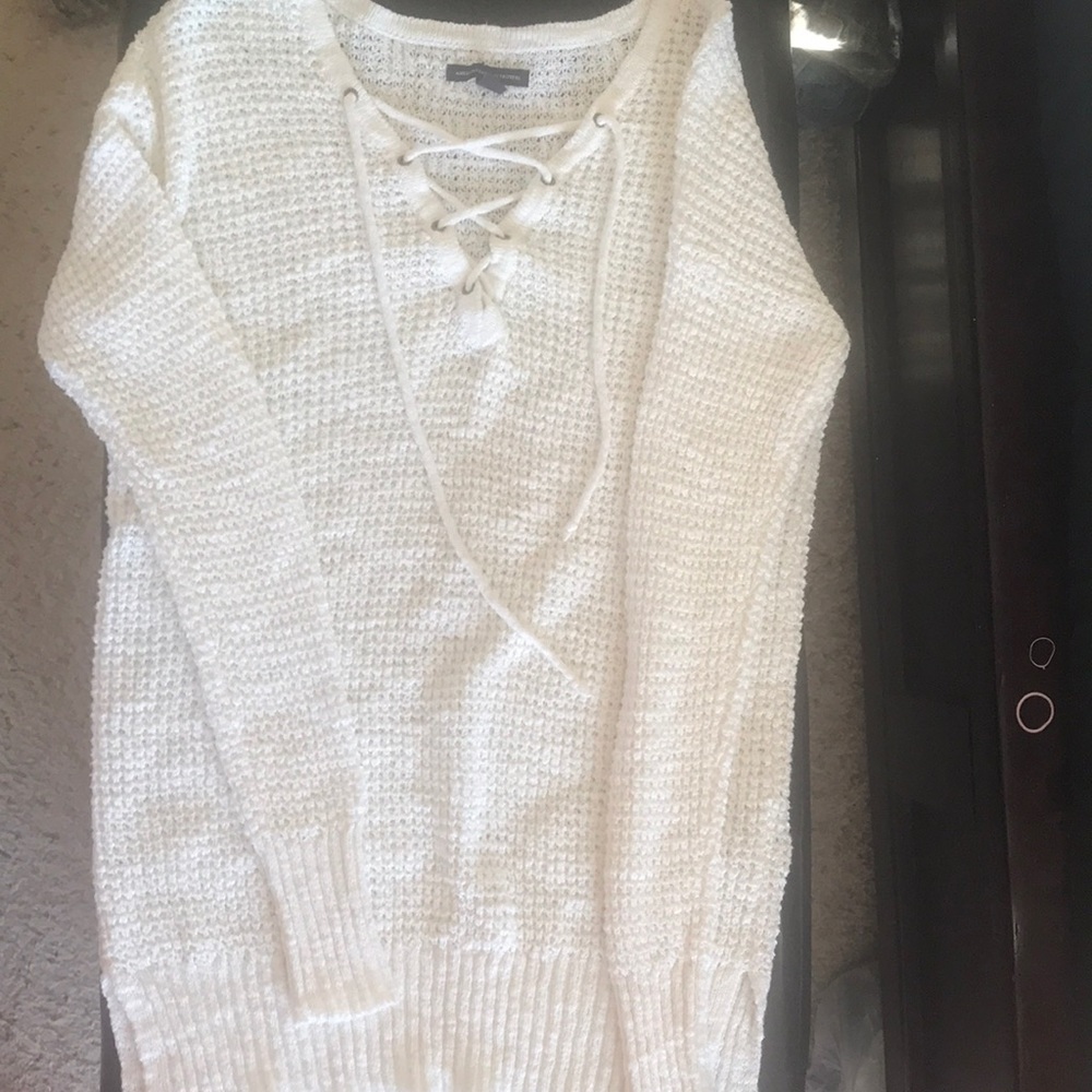 Long sleeve cream cross top